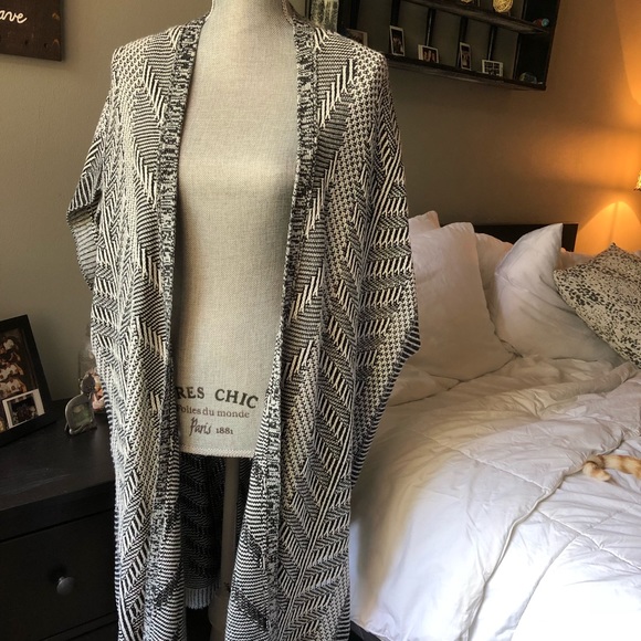 La Hearts Sweaters - Oversized sweater cardigan
